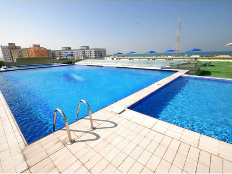 Al Bustan Hotel Sharjah Eksteriør bilde